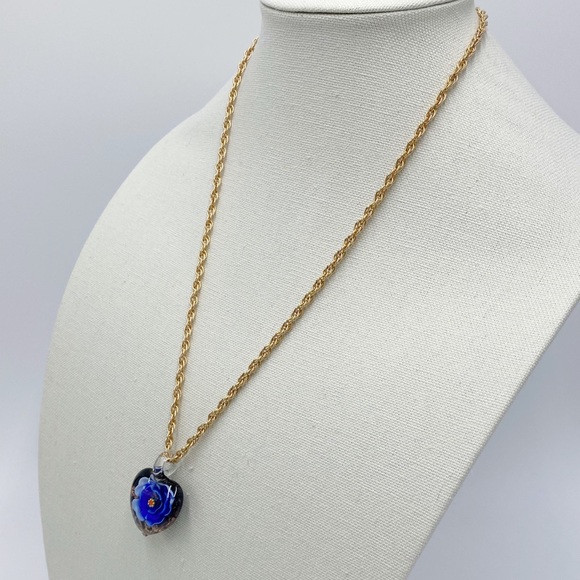 Murano Style Glass Heart Pendant Necklace - Picture 4 of 10